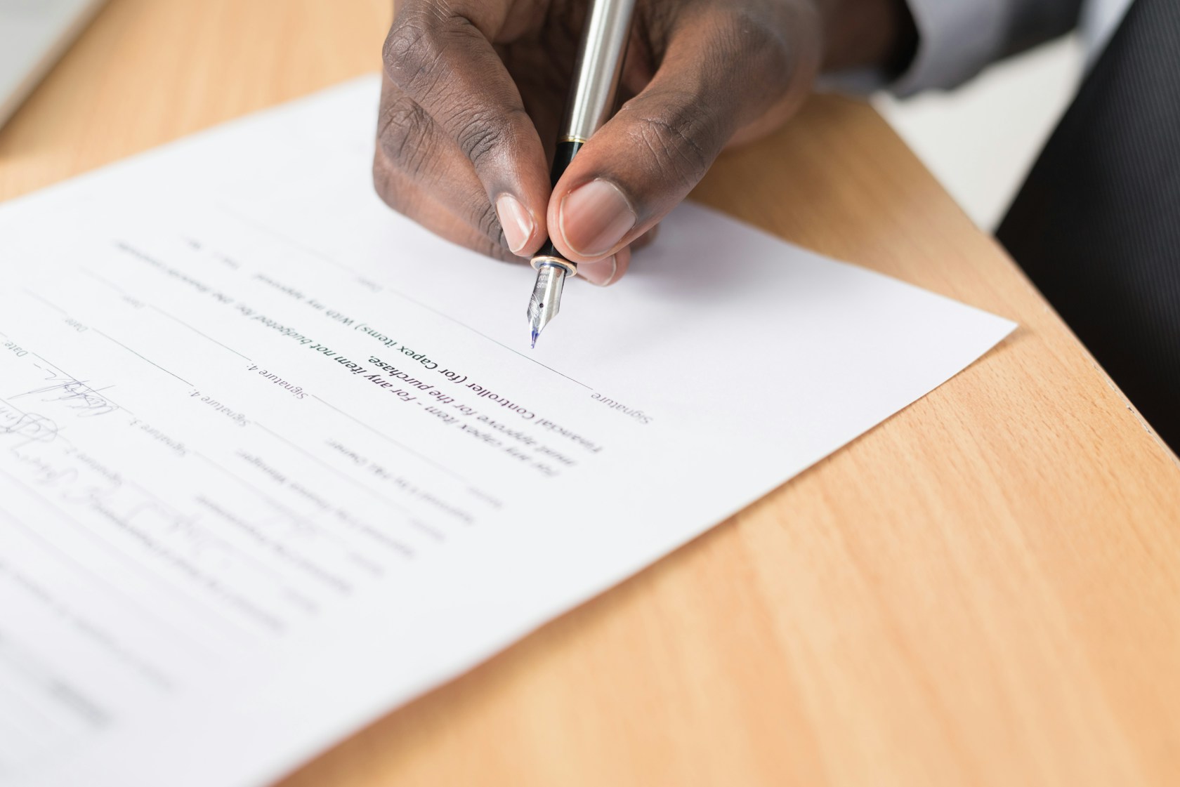 Firma de documentos para financiar el impuesto de sucesiones de una herencia